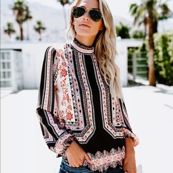 Tops - Floral Boho Blouse